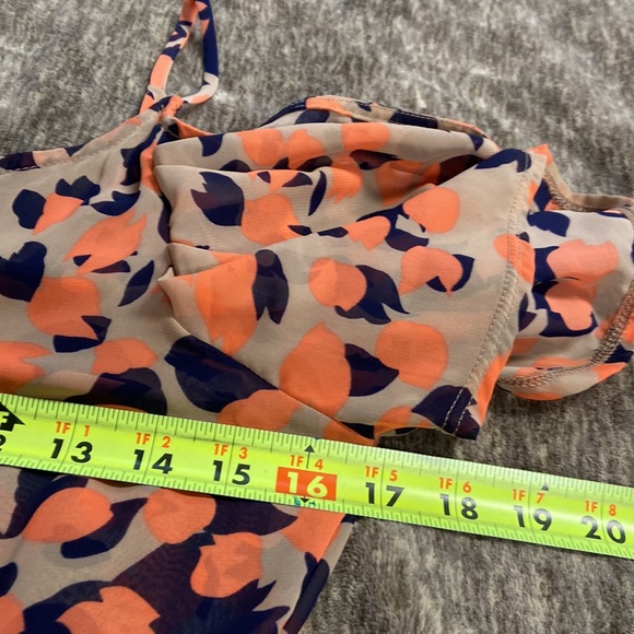 HP⭐️ Mini Dress. Cold shoulder. Sheer on top. Stretchy skirt. Like new - Picture 8 of 8